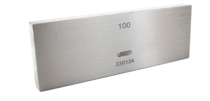 Insize 4101-A100 gauge block with a 100mm length, ideal for calibrating and verifying measuring instruments.